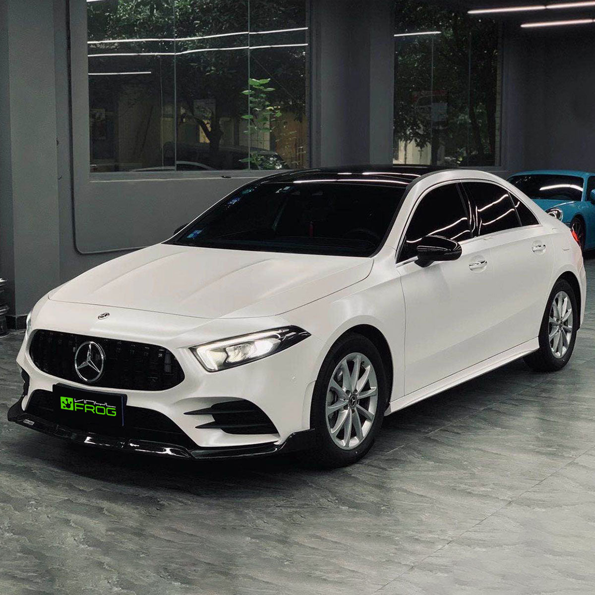 Matte Metallic Pearl White Vinyl Wrap