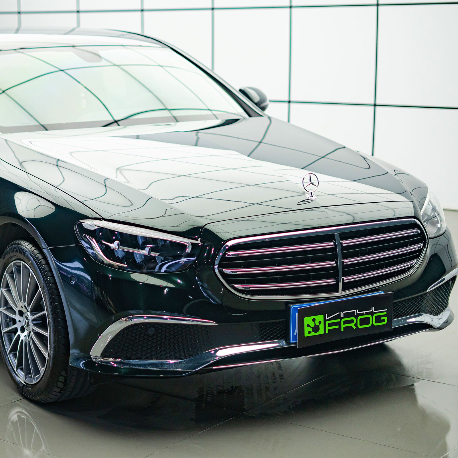 Glossy Metallic Royal Green Color PPF (Paint Protection Film)