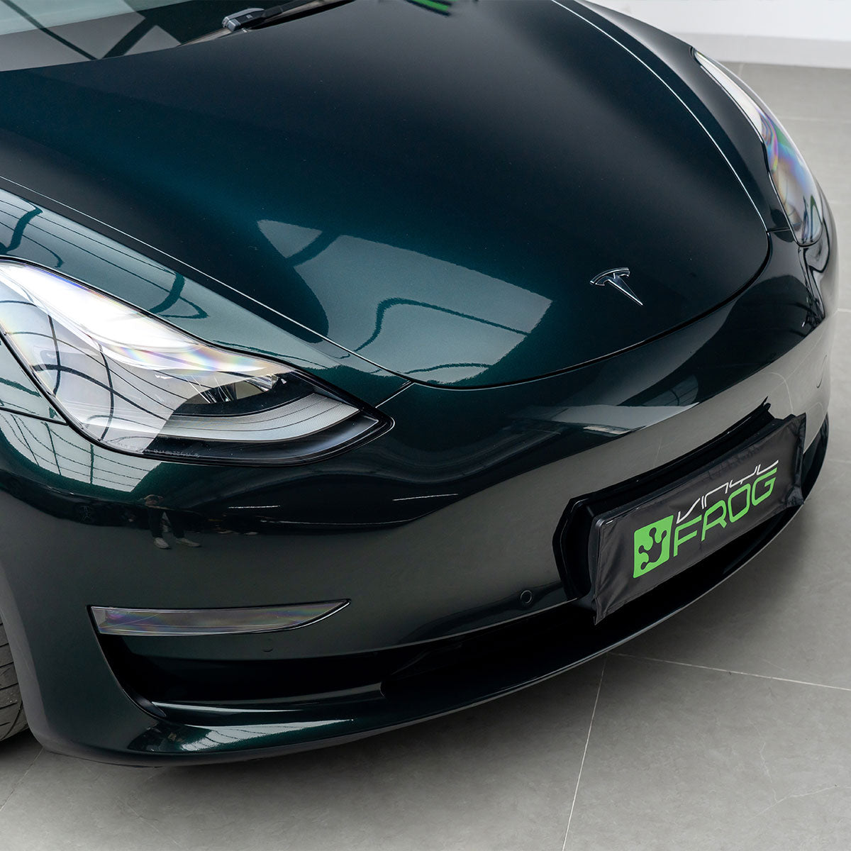 Glossy Metallic Royal Green Vinyl Wrap