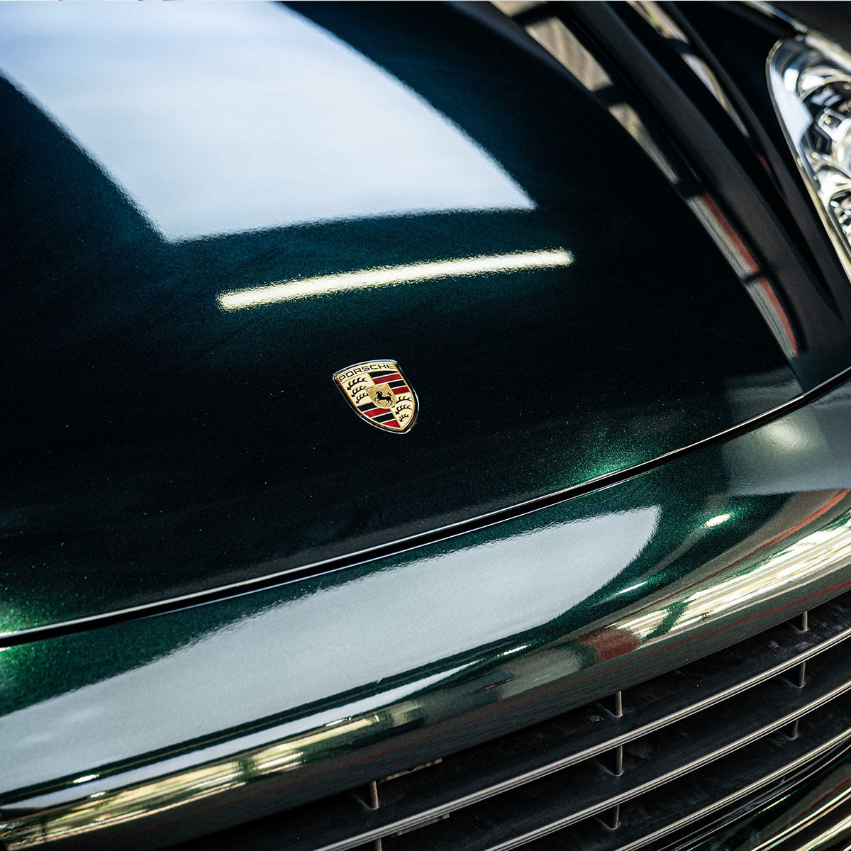 Glossy Metallic Royal Green Vinyl Wrap