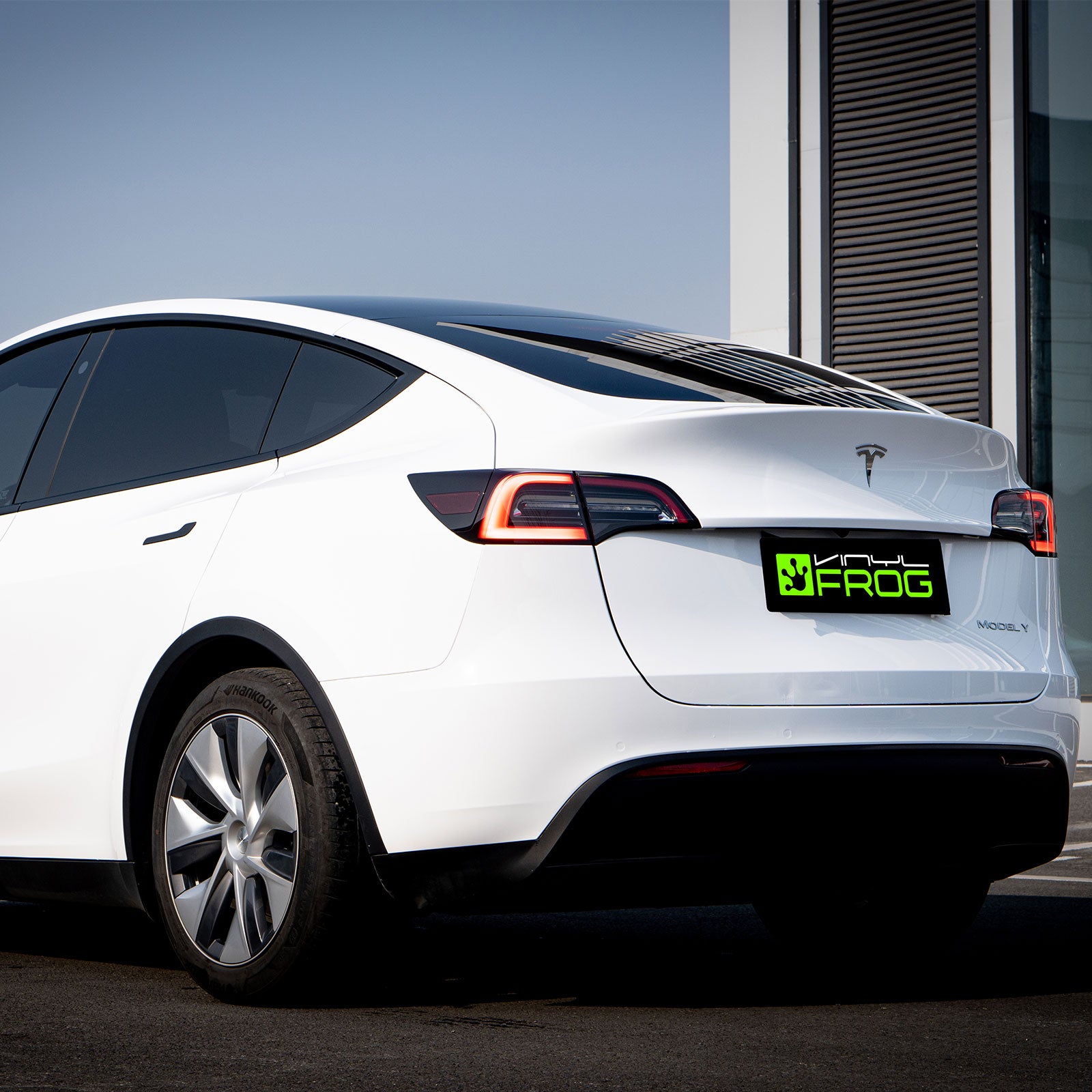 Ultra Gloss Crystal White Color PPF (Paint Protection Film)