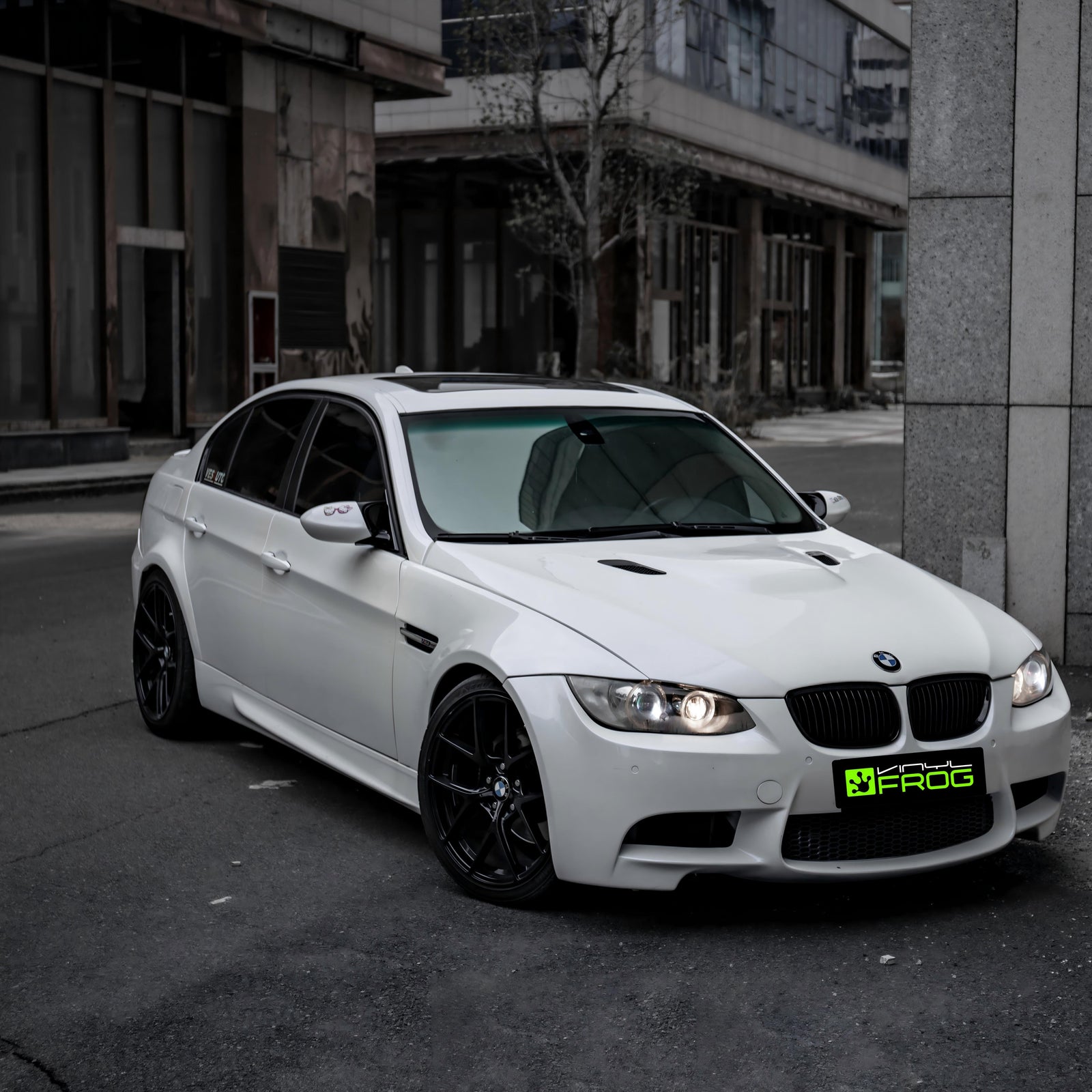 Ultra Gloss Crystal White Color PPF (Wet Application)