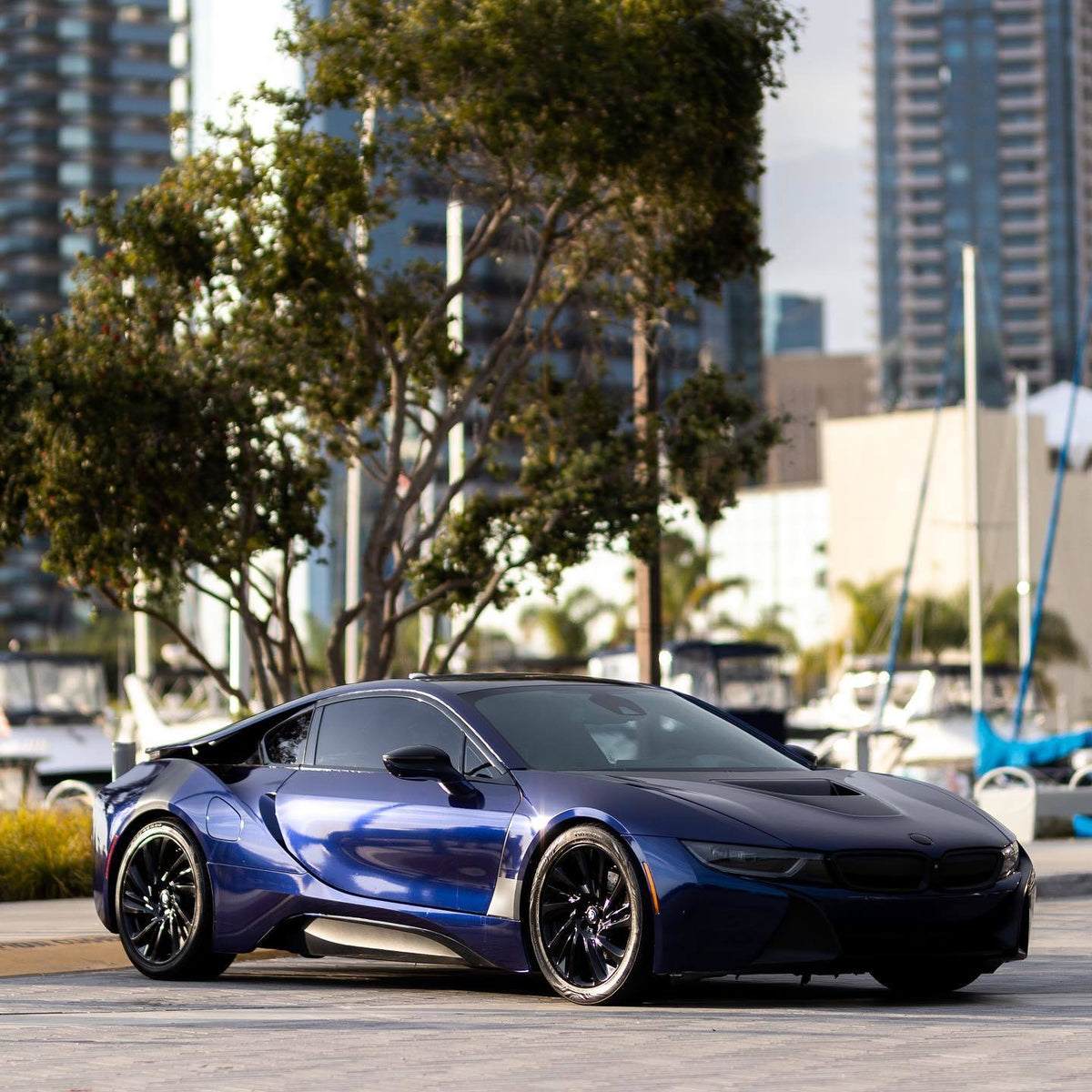 Glossy Metallic Tanzanite Blue Vinyl Wrap