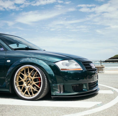 Glossy Metallic Deep Jungle Green Vinyl Wrap