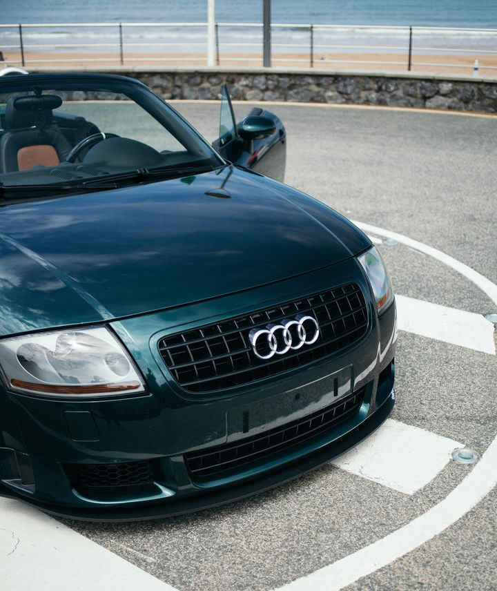Glossy Metallic Deep Jungle Green Vinyl Wrap
