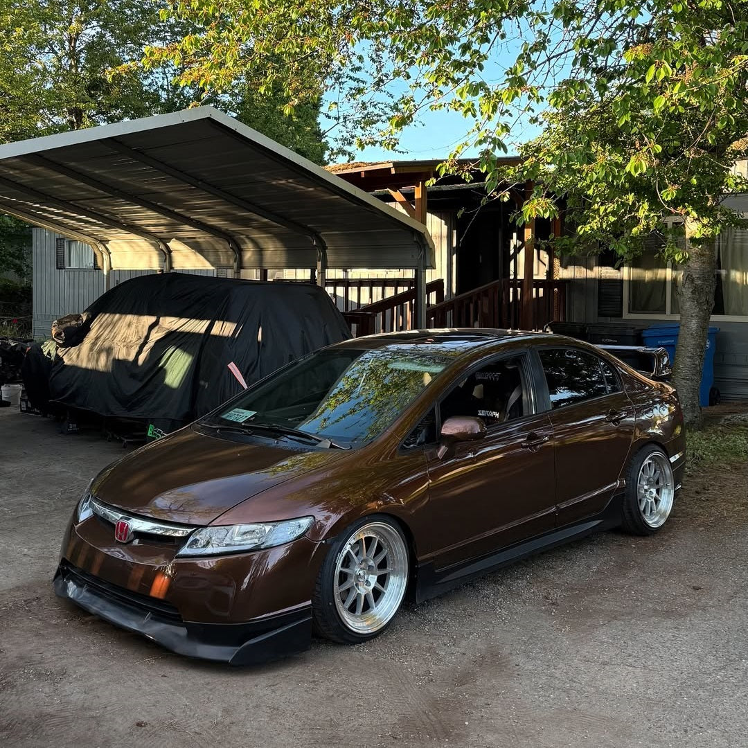 Glossy Metallic Mocha Brown Vinyl Wrap