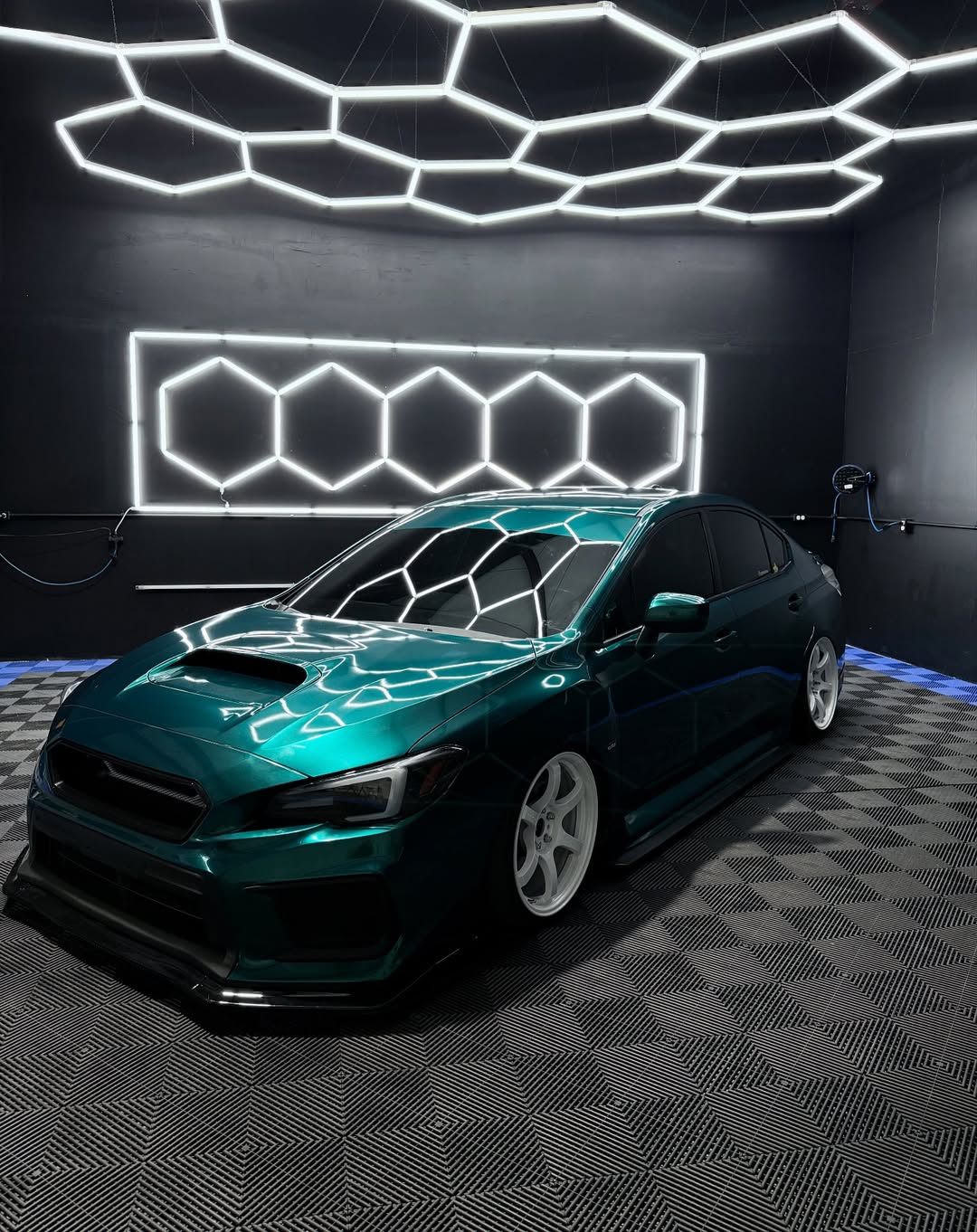 Glossy Metallic Deep Sea Green Metallic Vinyl Wrap