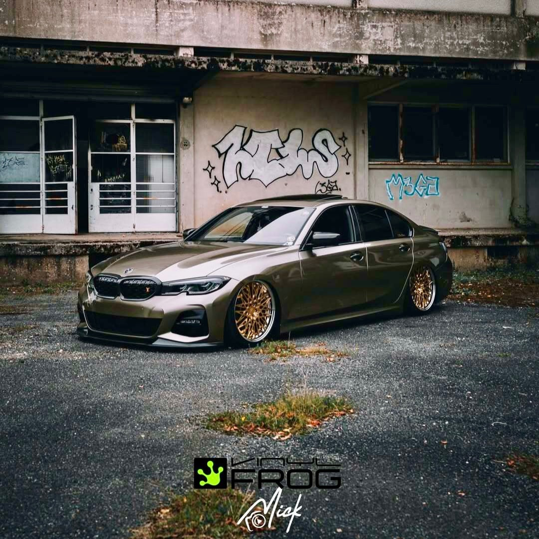Glossy Metallic Glitter Champagne Vinyl Wrap