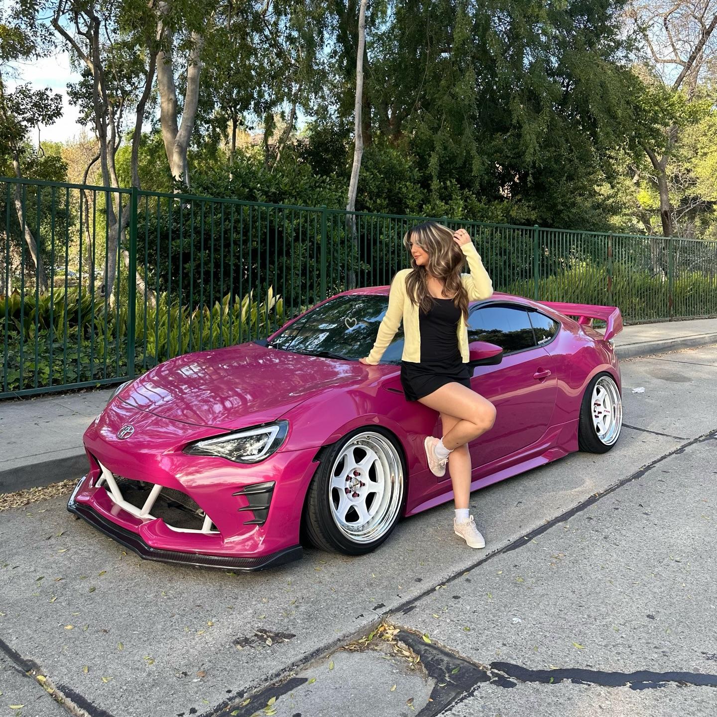 High Glossy Ruby Star Vinyl Wrap