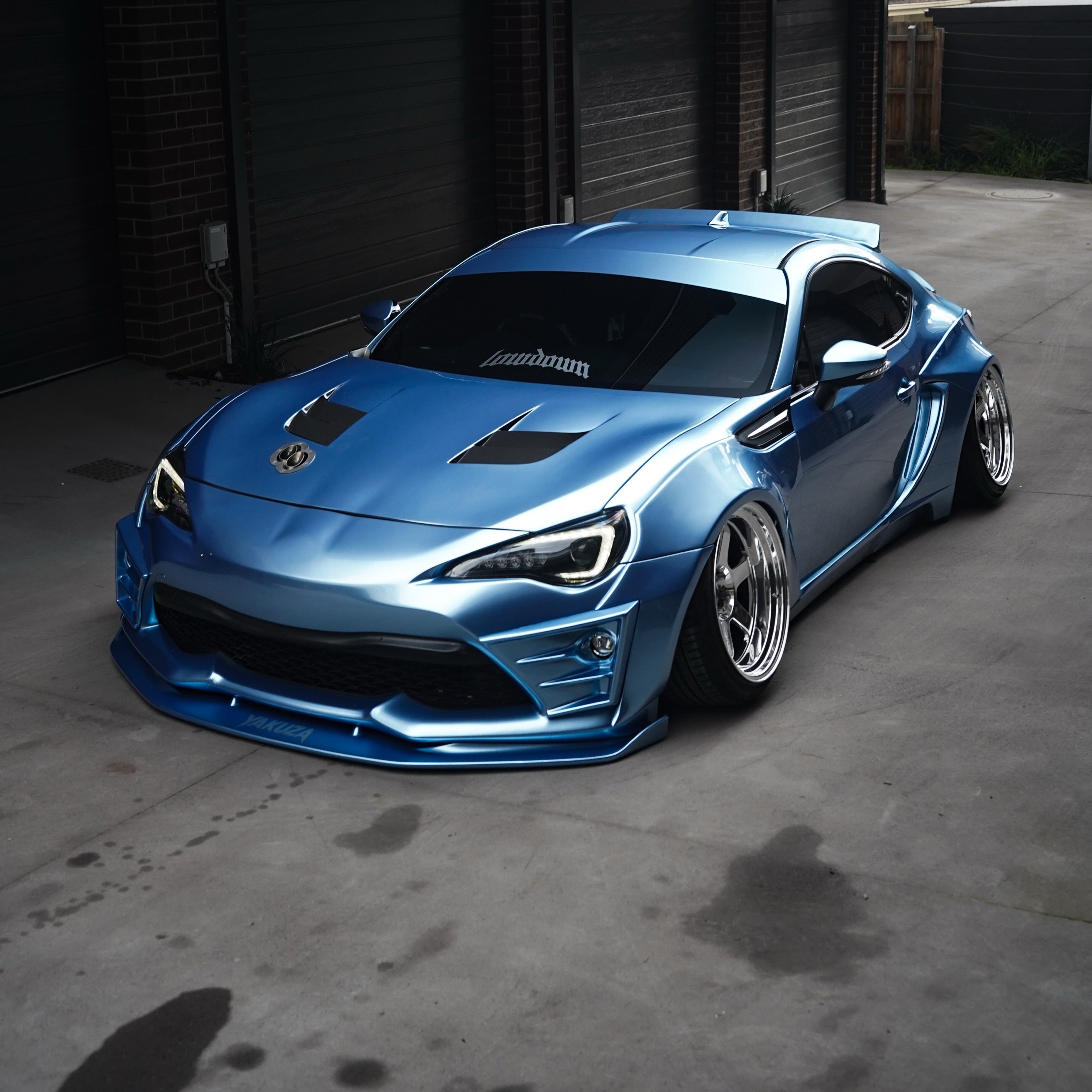 Glossy Metallic Silver Lake Blue Vinyl Wrap