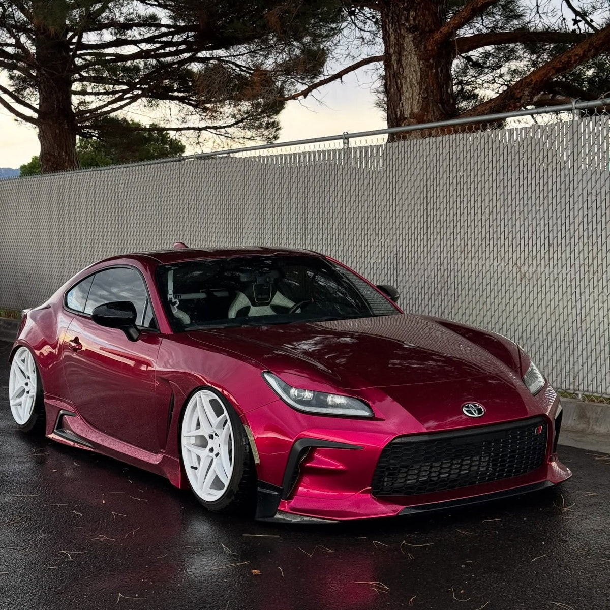 Glossy Metallic Rubellite Purple Vinyl Wrap