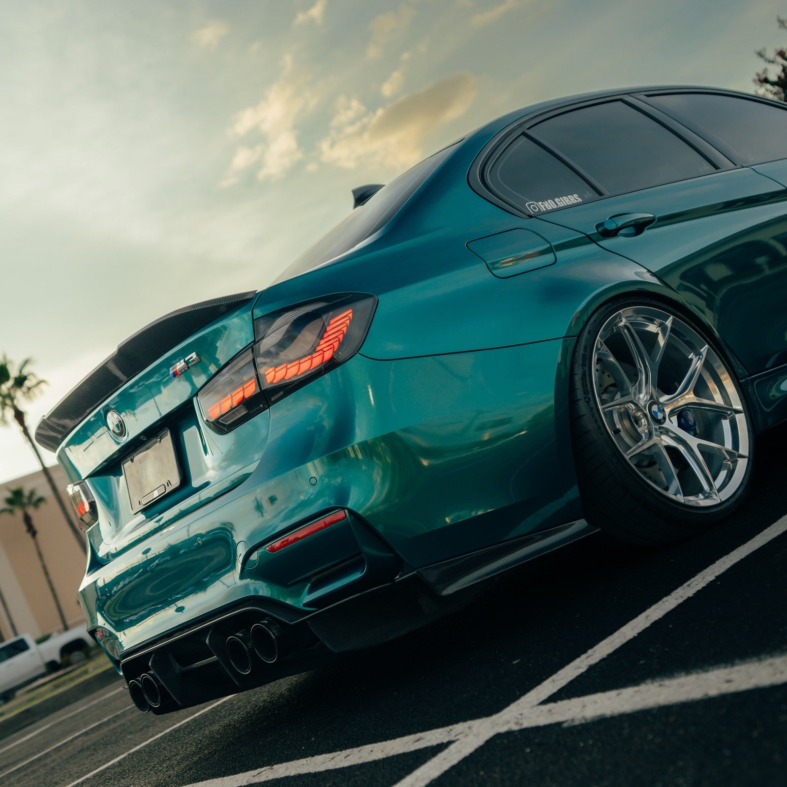 Glossy Metallic Deep Sea Green Vinyl Wrap