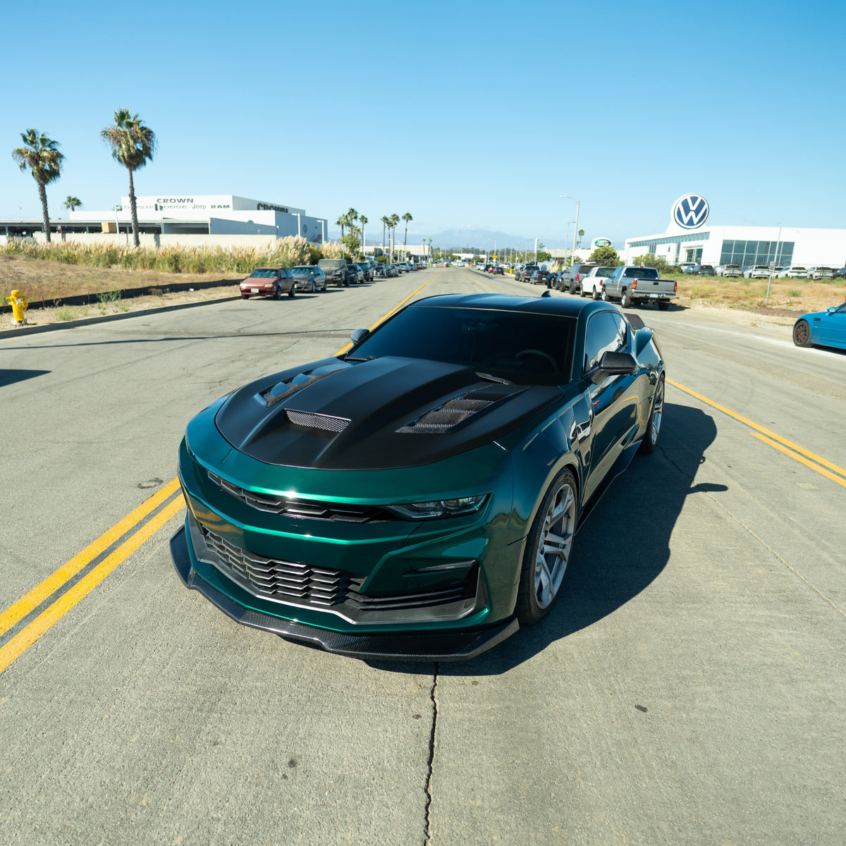 Chevrolet in Glossy Metallic La Salle Green Vinyl wrap