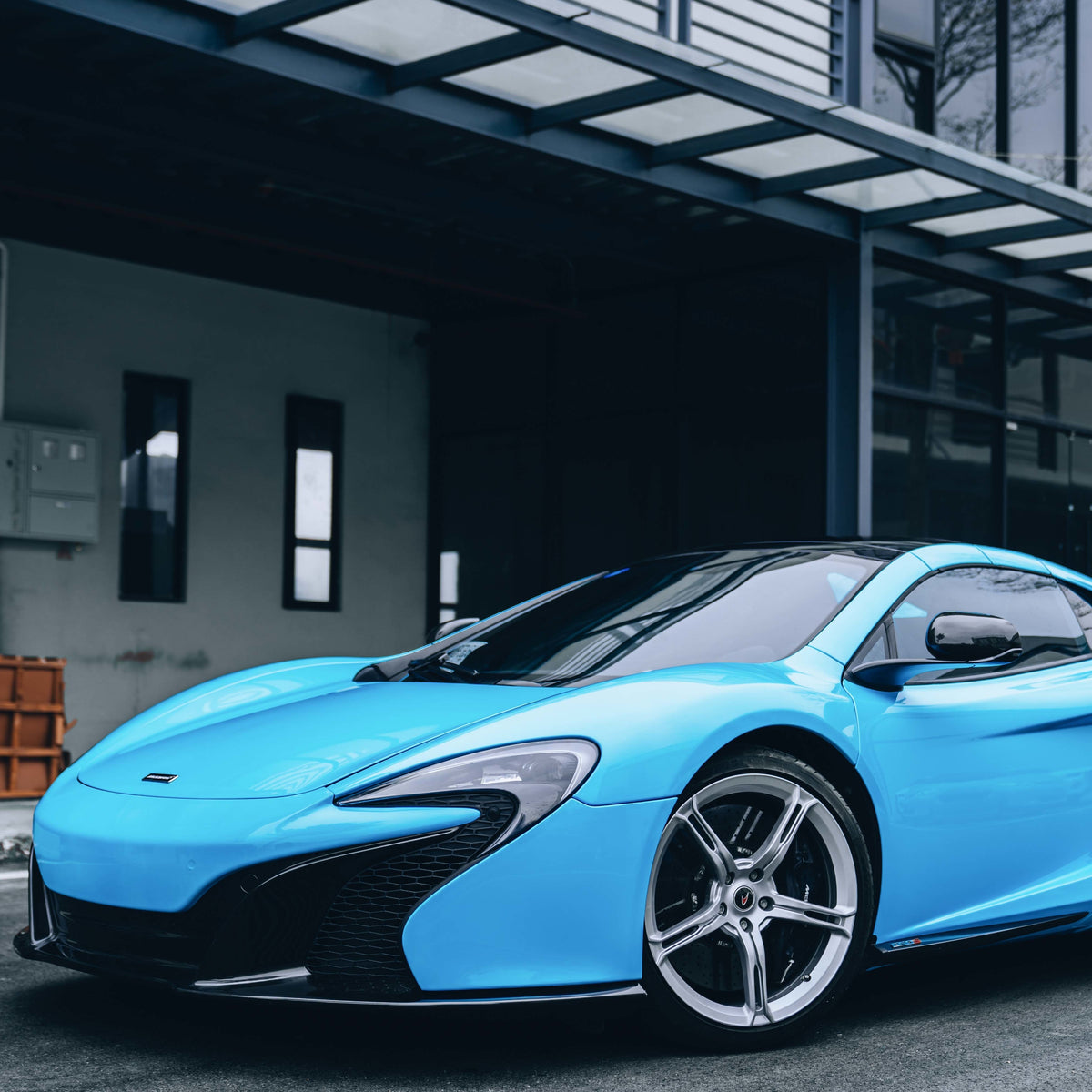 Front view of McLaren High Glossy Sky Blue Vinyl Wrap