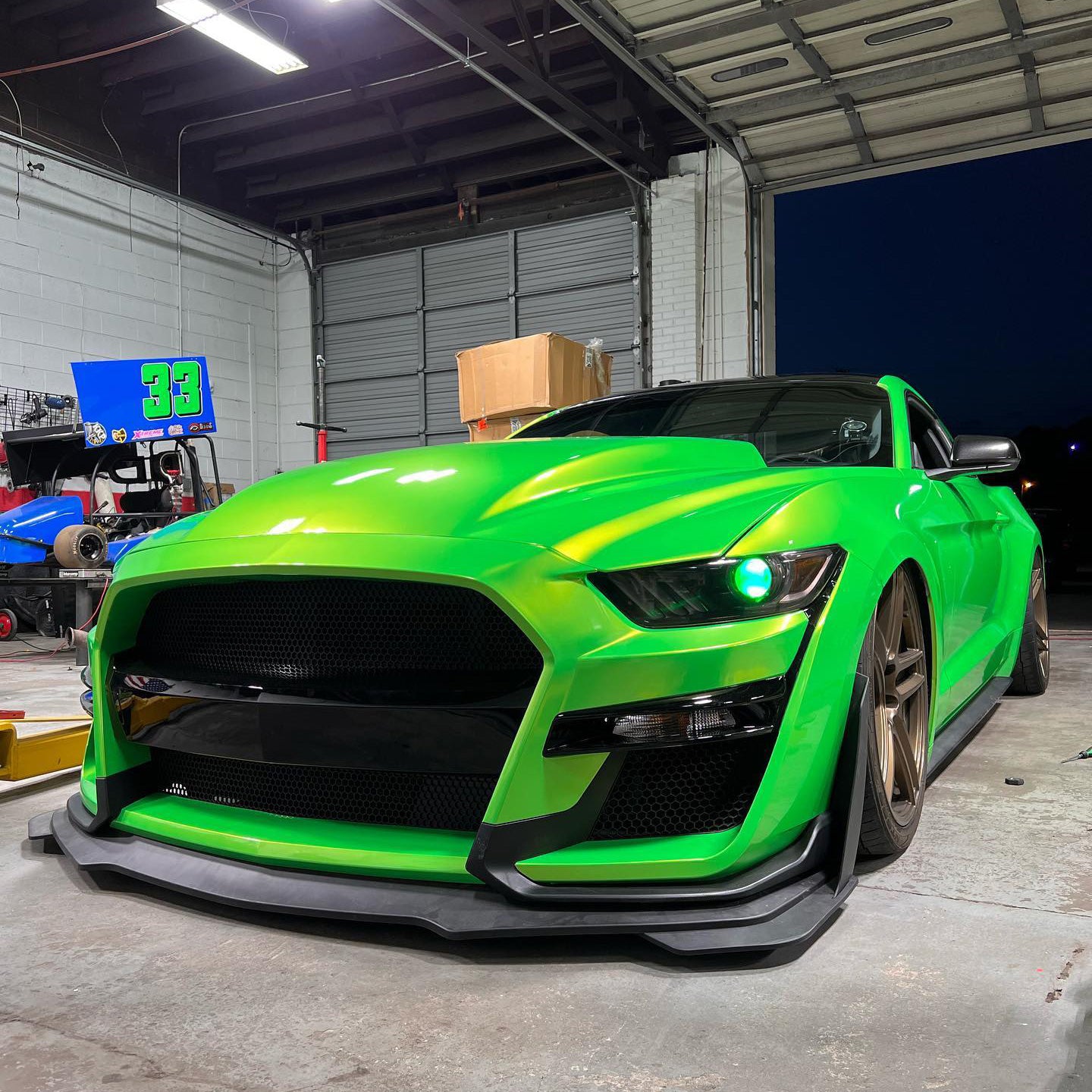 Candy Metallic Neon Green vinyl wrap