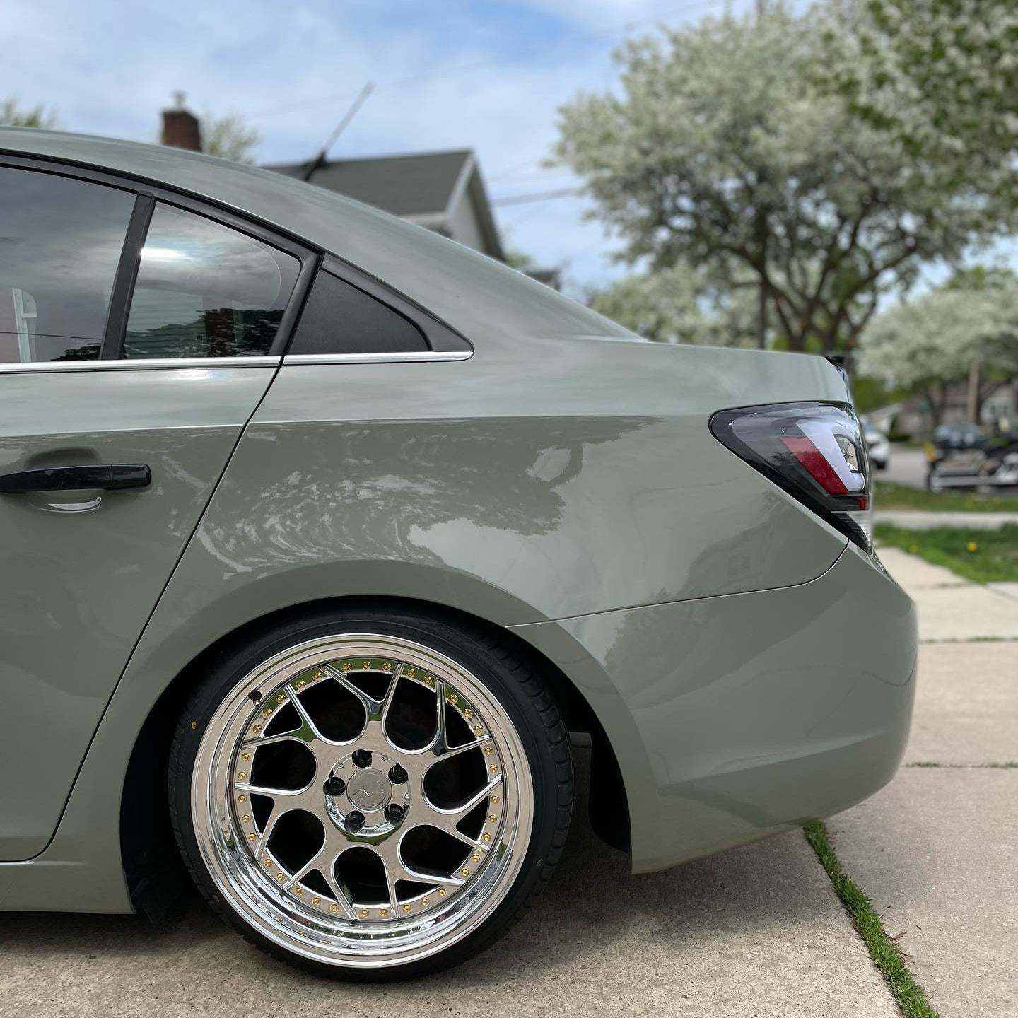 Super Glossy Khaki Green Vinyl Wrap